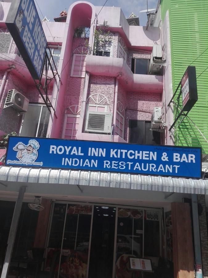 Royal Inn Kitchen And Bar Pattaya ภายนอก รูปภาพ